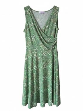 Kaileigh Green Floral Sleeveless Midi Dress Small